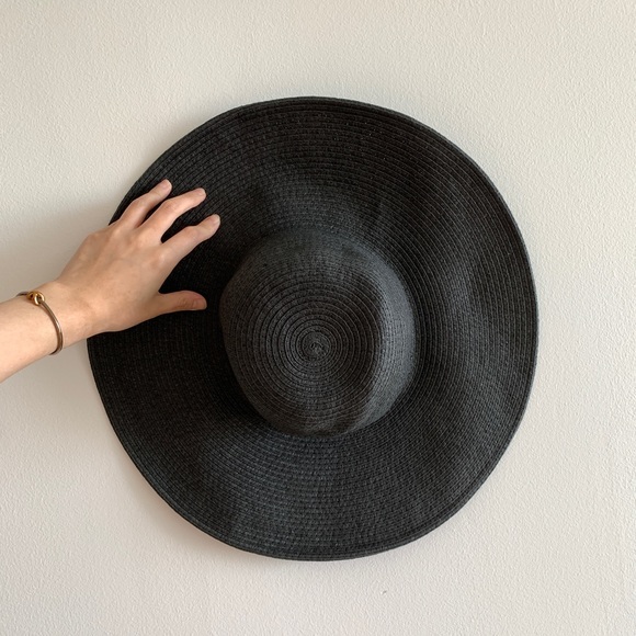 J.Crew Wide Brim Straw Sun Hat - Picture 1 of 3